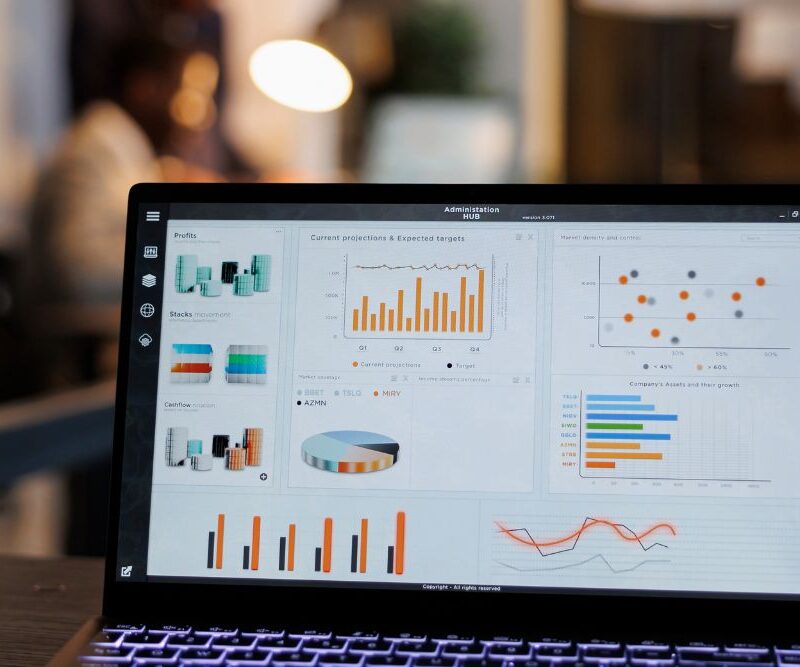 Cartórios parceiros e Alunos da Escola de Minutas participam de aulas semanais de Excel promovidas pelo Estudos Notariais e Registrais
