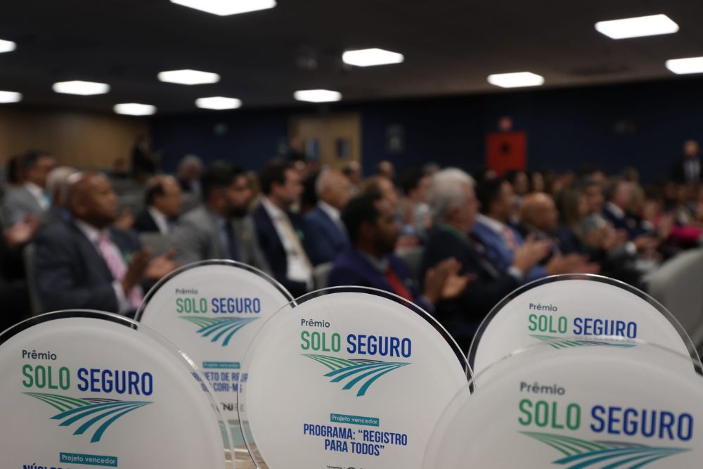 Prêmio Solo Seguro 2024-2025 destaca Cartórios na regularização