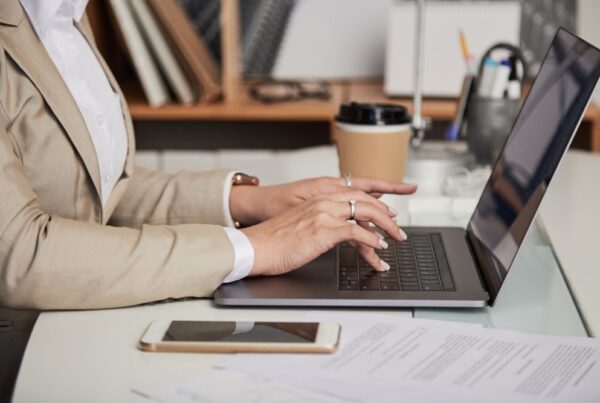 A regulamentação da presença digital das serventias em Goiás: Análise do provimento n. 175/2025